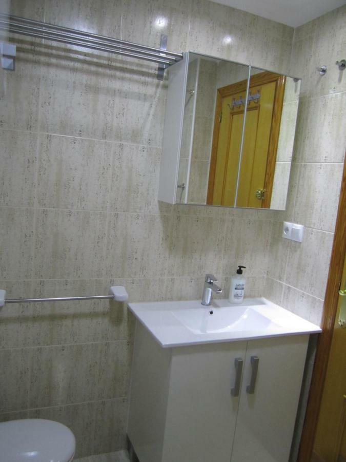 Holiday Apartment 5 Min To Levante Beach Benidorm Dış mekan fotoğraf